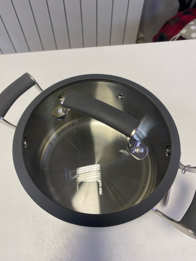 �������� � ������� Vensal Nuances de gout VS1511 �� ����������� ����� 2,6� (18��)