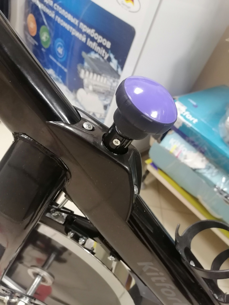 ������������ KitFort KT-6086
