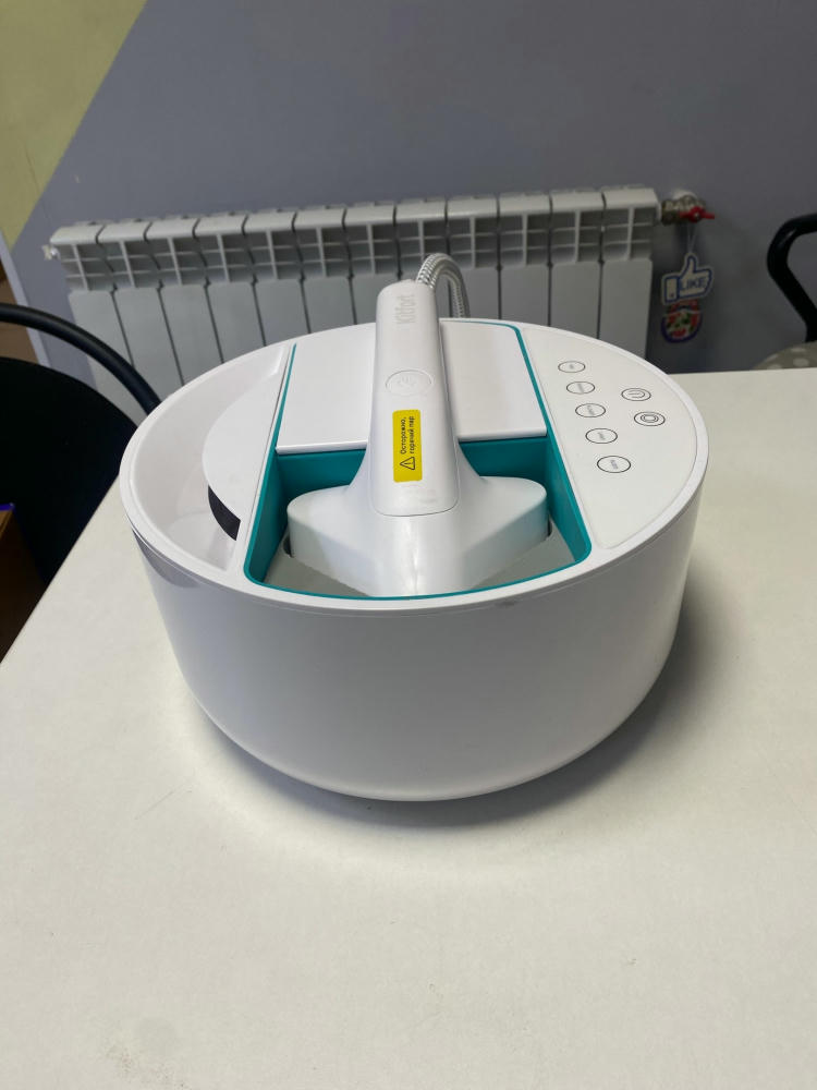 ������������ KitFort KT-9110-3 (����-���������)